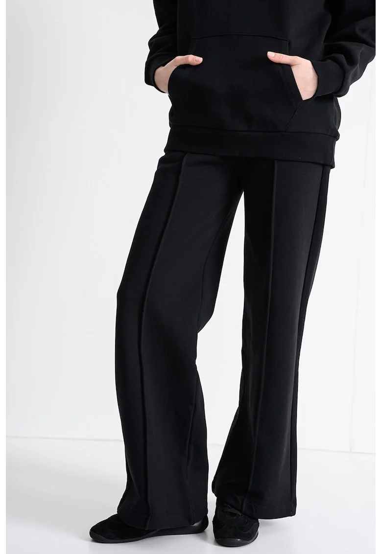 Pantaloni de trening cu croiala relaxed-fit, Negru