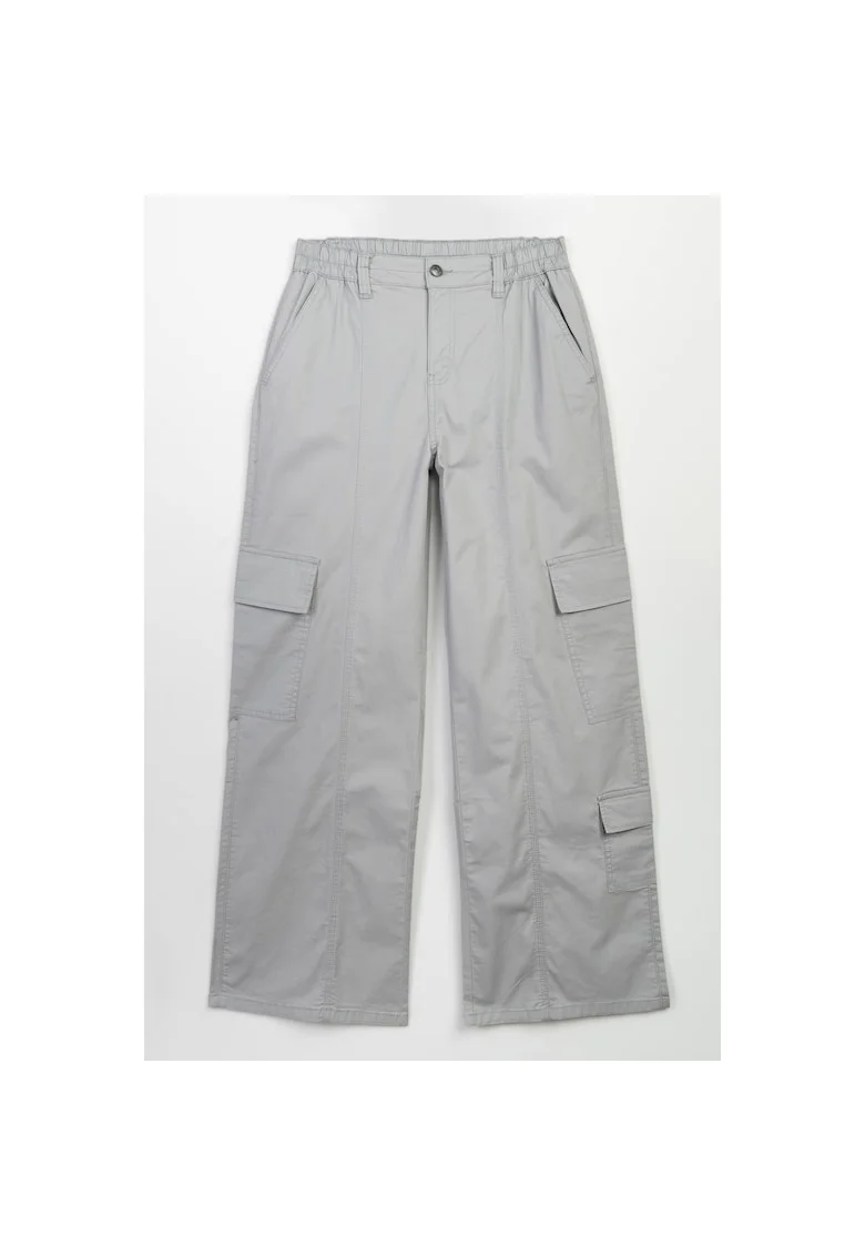 Pantaloni cargo din bumbac cu croiala ampla,