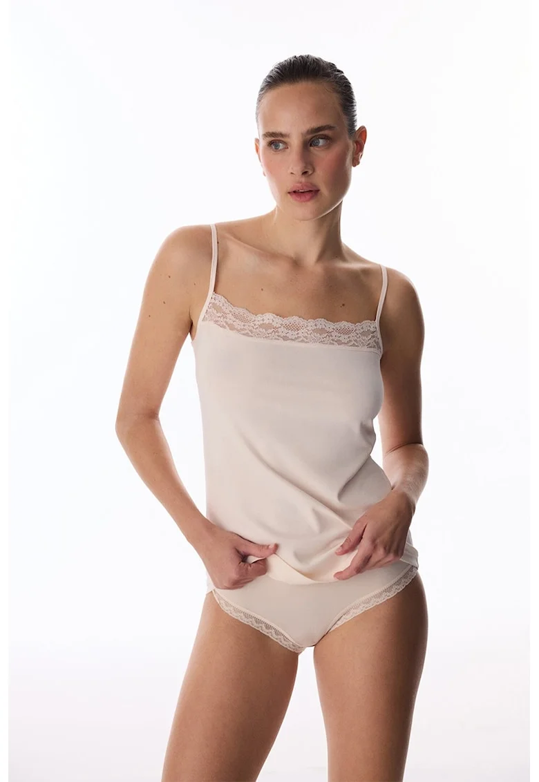 Top cu model uni si garnituri din dantela, Bej