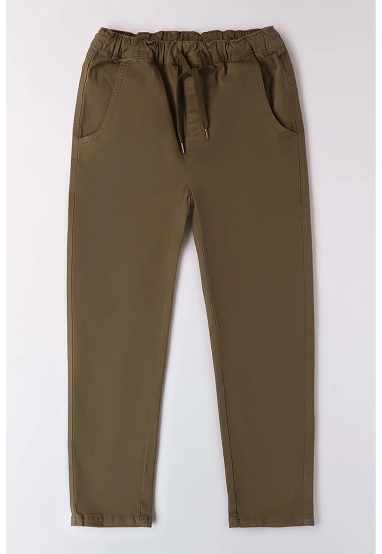 Pantaloni cu buzunare oblice