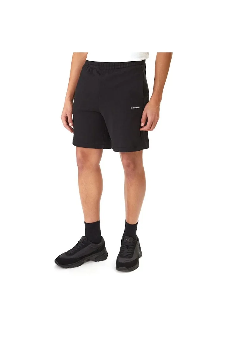 Sort  NANO STANDARD LOGO SHORT-LV04LF244G-UB1