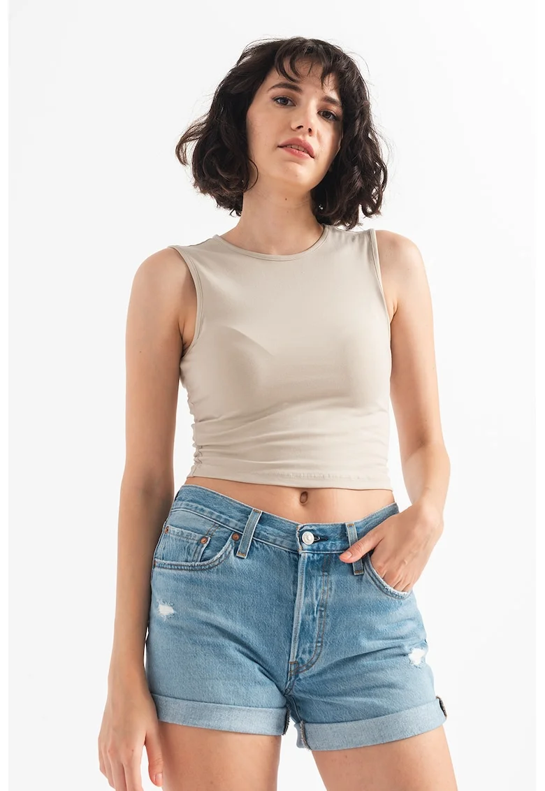 Top crop Live, Grej