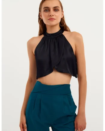 Top crop cu decolteu american, Negru