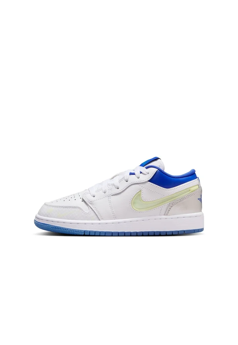 Pantofi sport dama, Air  1 Low "The Sky Is Not The Limit" HJ9955-100, Alb