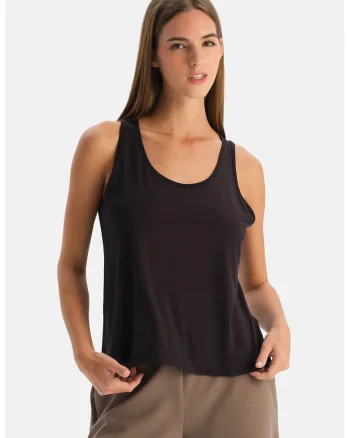 Top cu model uni, Negru