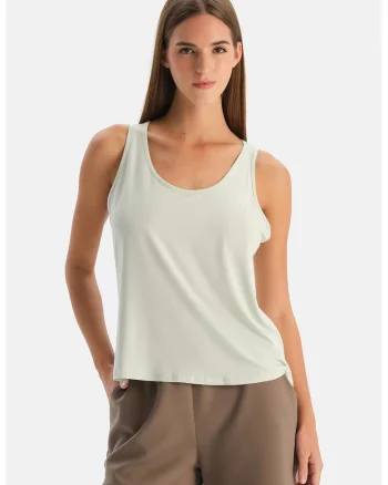 Top cu model uni, Verde pal