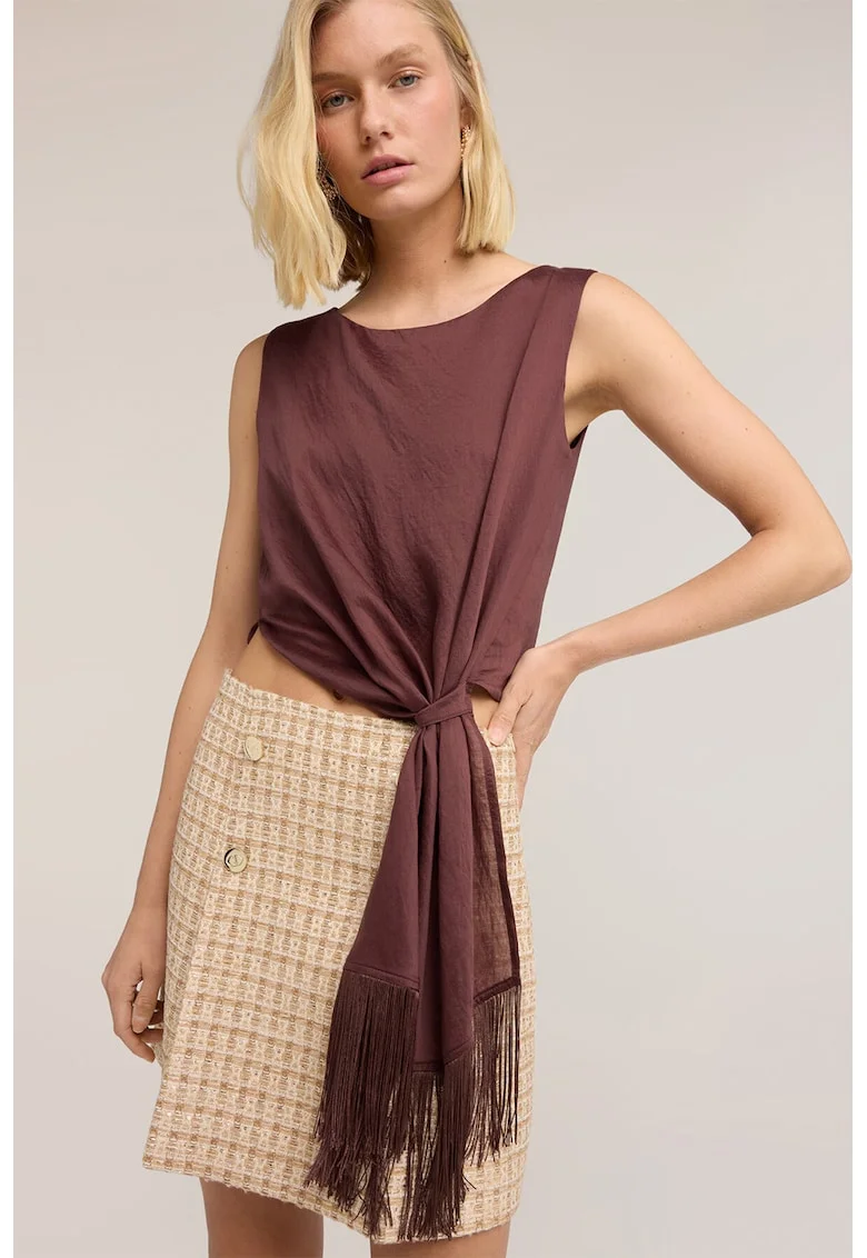 Top crop cu nod lateral, Maro cognac