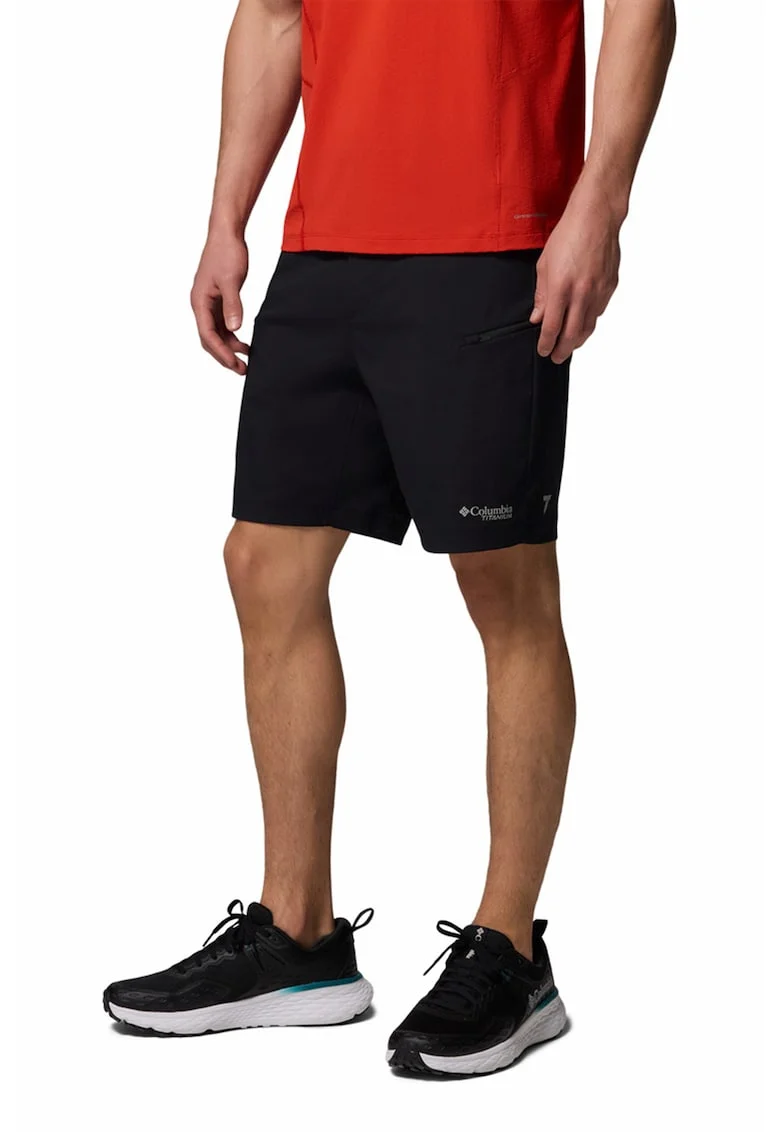 Pantaloni scurti cu buzunare multiple pentru trekking Cosmiques Pro, Negru