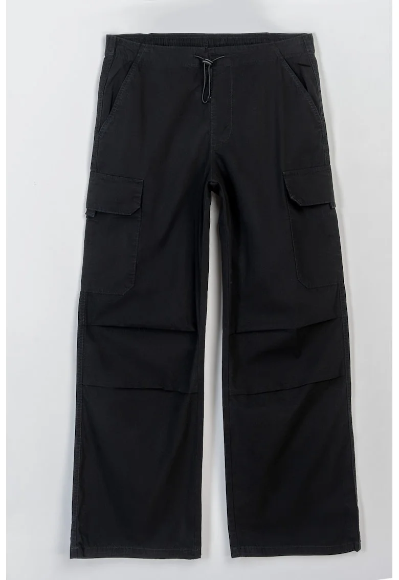 Pantaloni cargo cu croiala ampla
