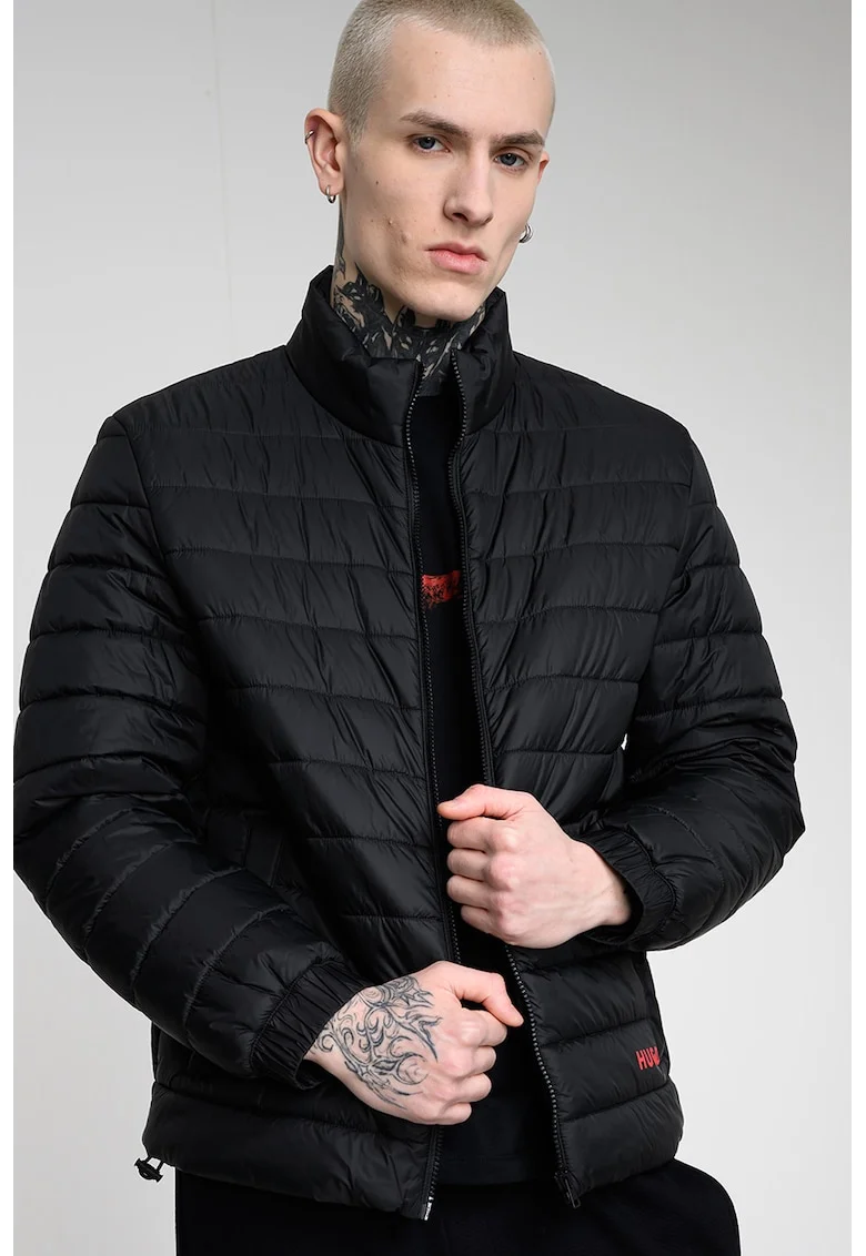Jacheta regular fit cu finisaj rezistent la apa si mansete elastice, Negru