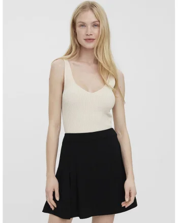 Top cu decolteu in V si aspect striat, Alb fildes