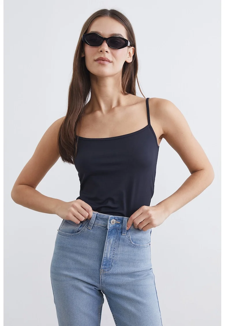 Top slim fit cu bretele inguste, Negru