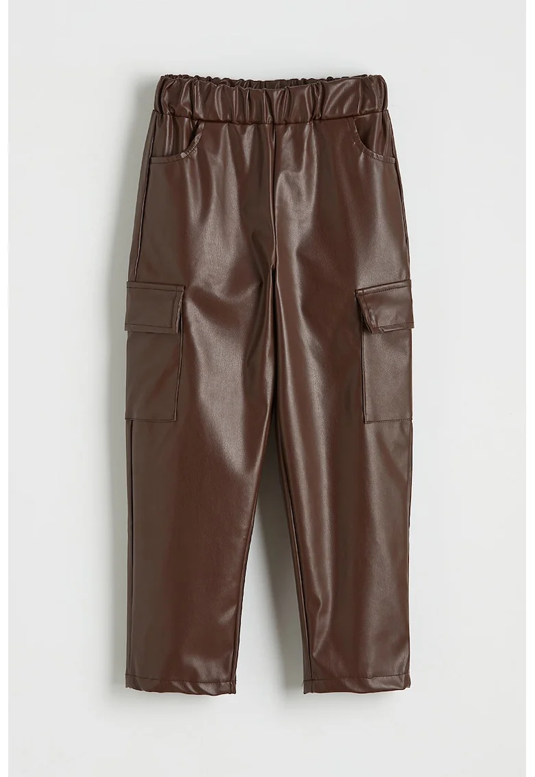 Pantaloni cargo din piele ecologica si talie elastica, Maro pamantiu