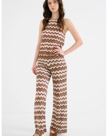Top cu model si decolteu halter, Multicolor