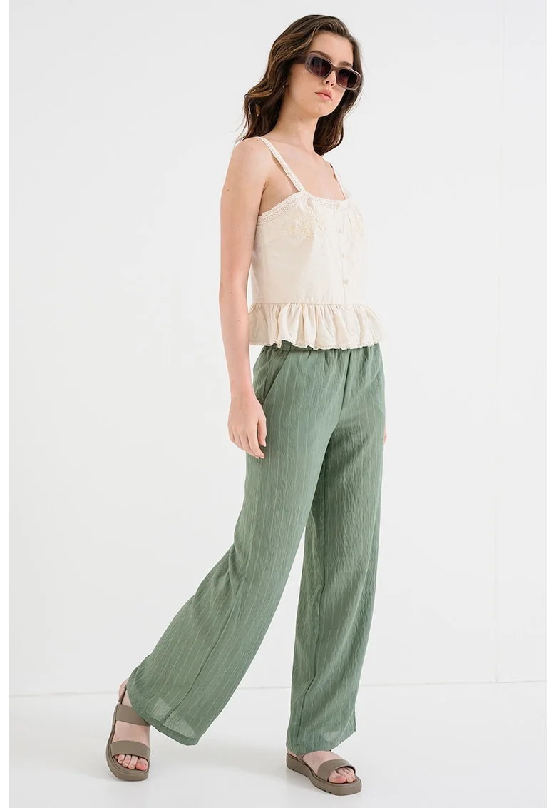 Top cu decolteu drept Mera, Crem