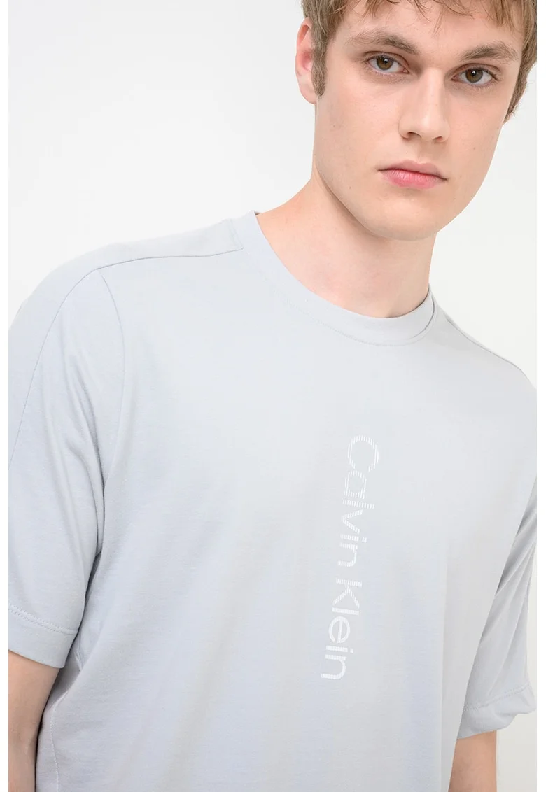 Tricou cu decolteu la baza gatului si imprimeu logo, Gri deschis