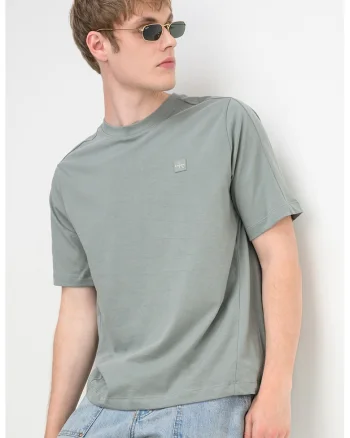 Tricou cu decolteu la baza gatului si aplicatie logo discret, Gri cenusiu