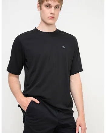 Tricou cu decolteu la baza gatului si aplicatie logo discret, Negru