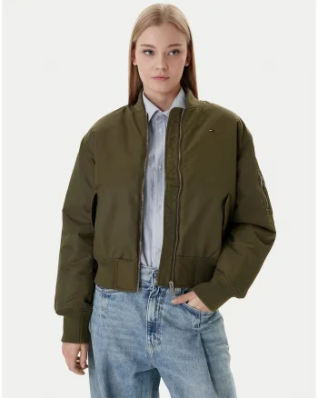 Geaca bomber cu logo discret,