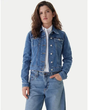 Jacheta din denim slim fit