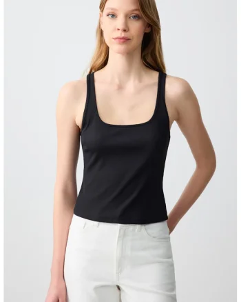 Top slim fit uni, Negru
