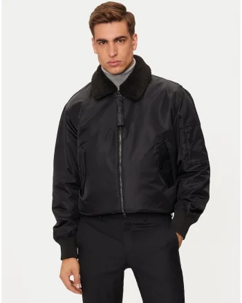 Geaca bomber cu guler teddy