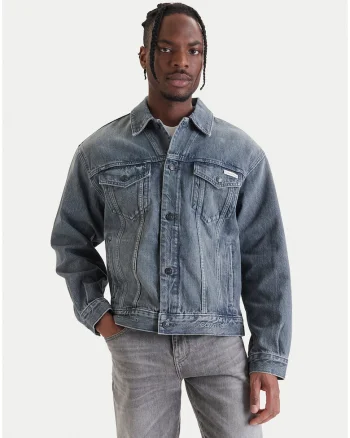 Geci din denim cu nasturi