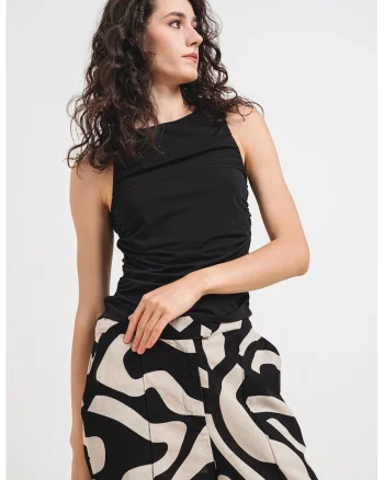 Top cu drapaj Kalea, Negru
