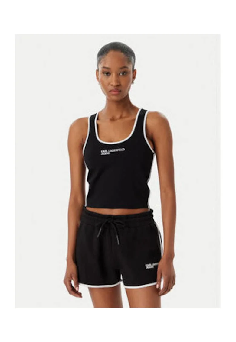 Top Dama  Negru, Negru