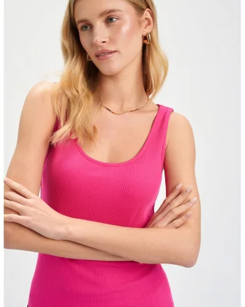 Top slim-fit cu model uni, Roz aprins
