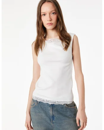 Top slim fit cu garnituri de dantela, Ecru