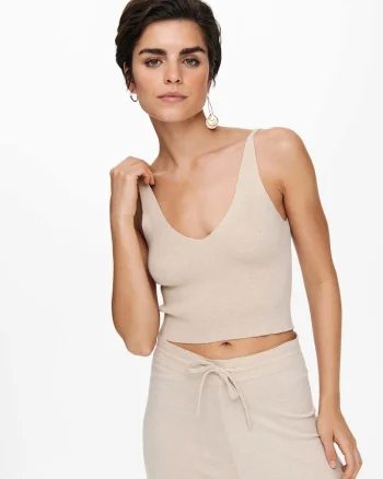 Top crop cu decolteu in V,