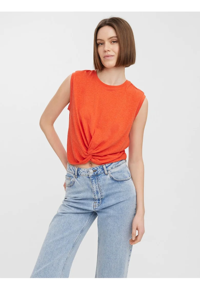 Top cu model uni si detaliu