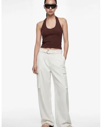 Top crop cu decolteu halter, Maro