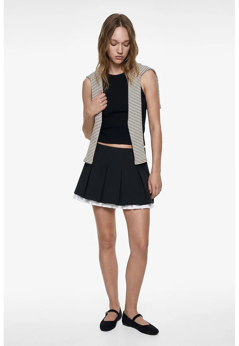 Top crop slim fit, Negru