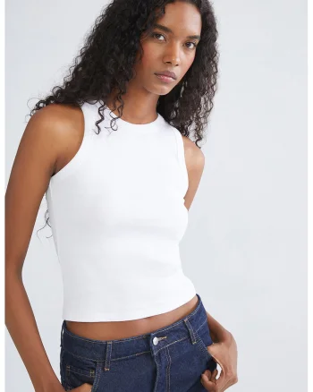 Top crop cu decolteu rotund, Alb optic