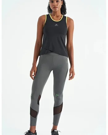 Topuri Active,  Top Sport fara maneci, Negru, Poliester-Elastan