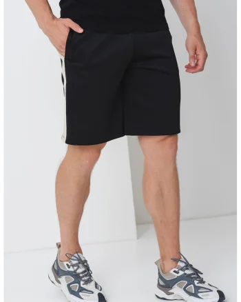 Pantaloni scurti cu buzunare laterale, Negru