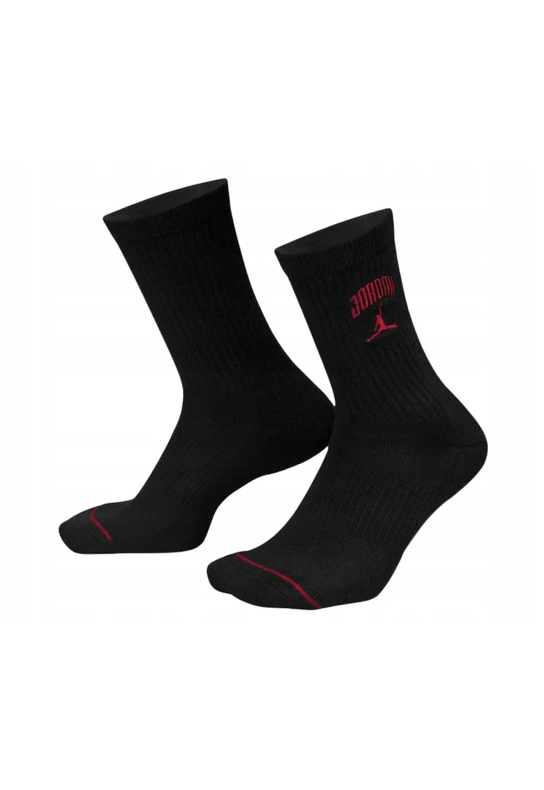 Sosete Sport  Jordan Everyday HJ2434 010 Marime 38 42 Negru Material Respirabil Pentru Prospetime Constructie Elastica Adaptabila Pe Picior Evacuare Eficienta A Umiditatii Executie Durabila De Lunga Durata Confort Sporit