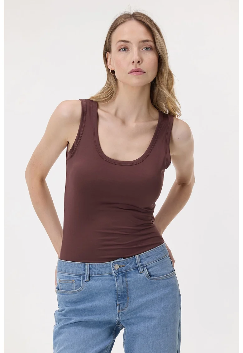 Top cu decolteu rotund, Maro cognac