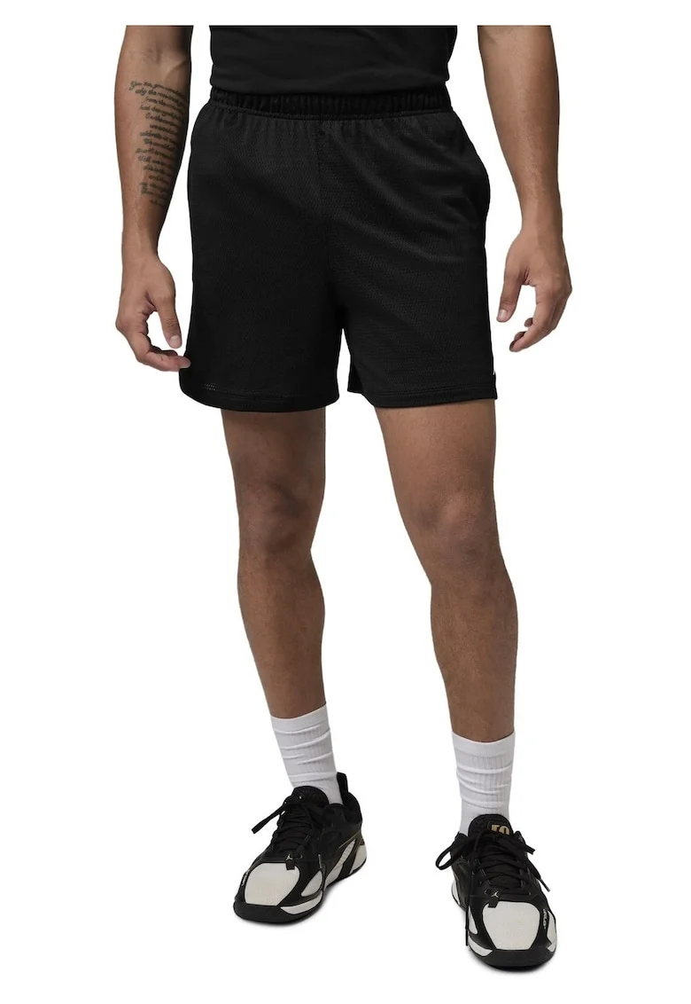 Short  M J DF SPT ESS SHORT IF0891010