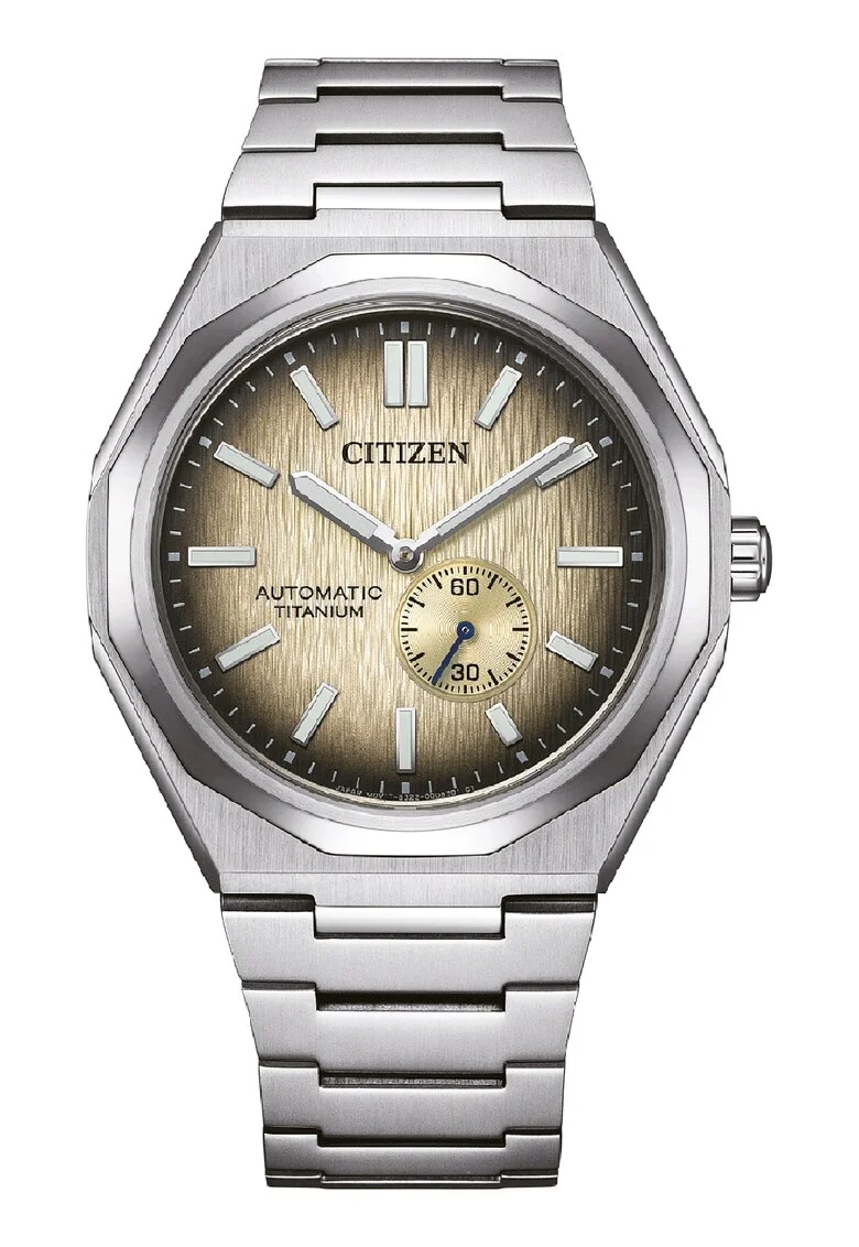 Ceas automatic din titan, Argintiu