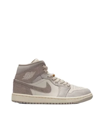 Pantofi sport dama  WMNS AIR JORDAN 1 MID SE V2, Piele naturala, Crem, Crem