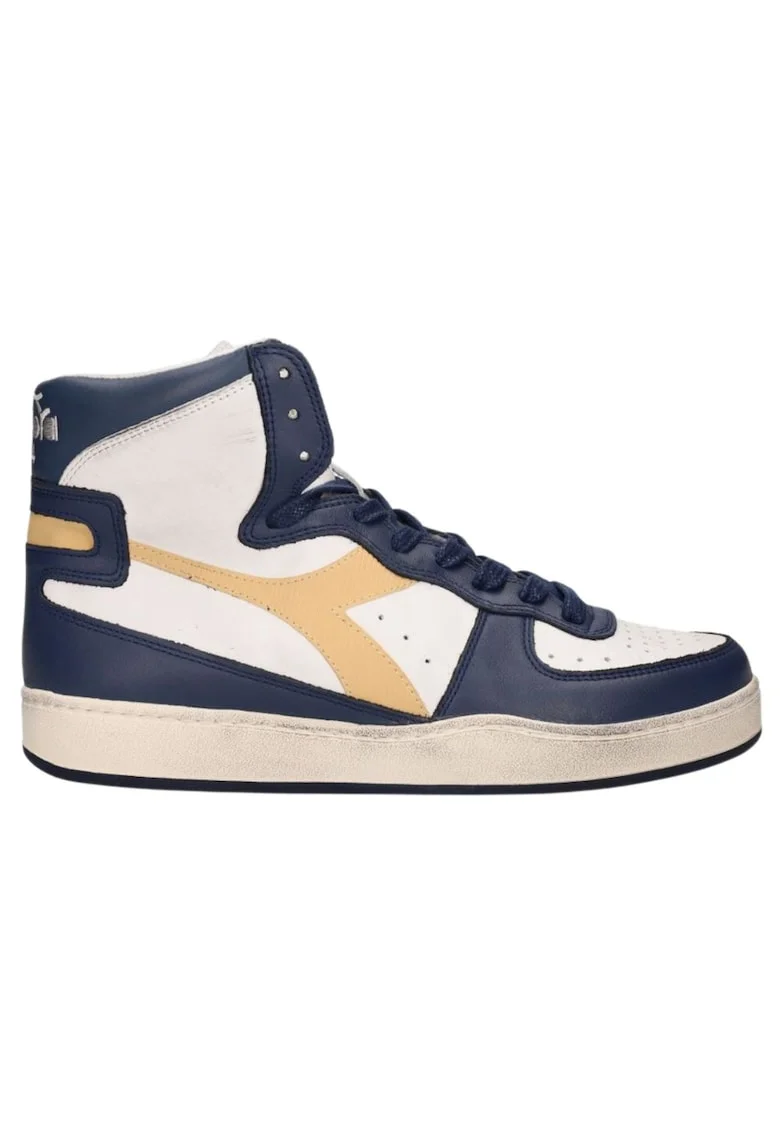 Pantofi sport pentru baschet,