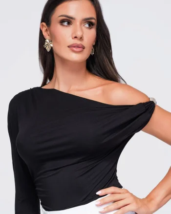 Bluze dama asimetrica cu decolteu tip off-the-shoulder si maneca lunga OW-TS-E0075, Negru