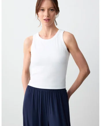 Top slim-fit cu model uni, Alb