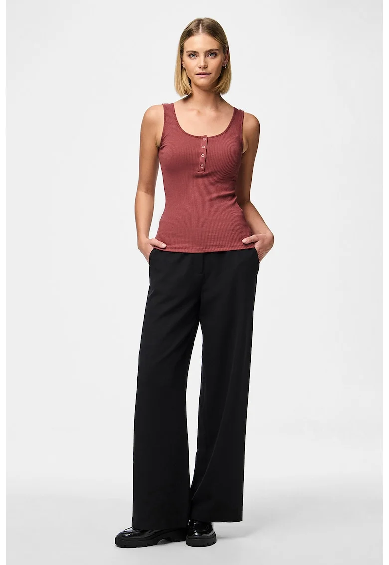 Top din amestec de bumbac organic cu decolteu henley, Caramiziu