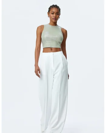 Top crop cu aspect stralucitor, Verde pal