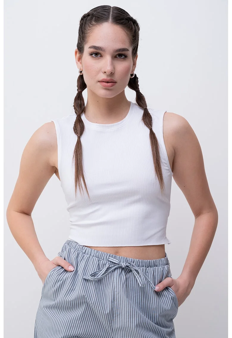 Top crop striat cu decupaj pe spate, Alb optic