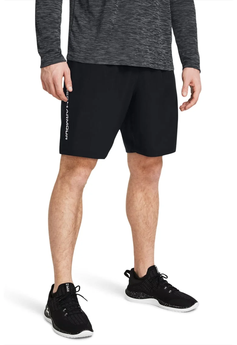 Pantaloni scurti cu detaliu cu logo discret pentru fitness UA Tech™ Wordmark, Negru/Alb optic